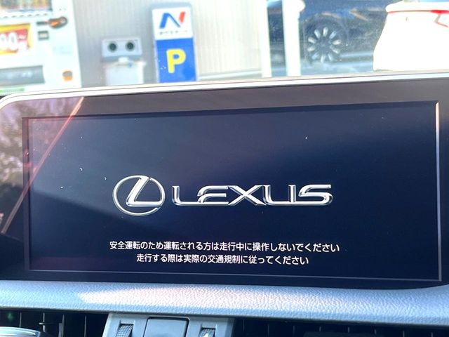 Lexus ES F Sport Pearl White 2020′ EK9NR