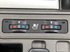 
									TOYOTA Land Cruiser Prado TX L Packet Matte Black Ed Pearl White 2023′ EK9OG full								