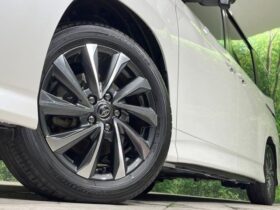 
									TOYOTA Voxy S-Z Pearl White 2024′ EK9ZO full								