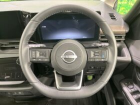 
									NISSAN Serena e-POWER Highway Star V Pearl White 2024′ EKA2D full								