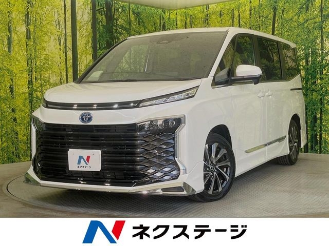 TOYOTA Voxy S-Z Pearl White 2025′ EKA36