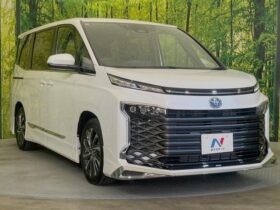 
									TOYOTA Voxy S-Z Pearl White 2025′ EKA36 full								
