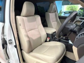 
									TOYOTA Land Cruiser Prado TX L Packet Matte Black Ed Pearl White 2023′ EKAKC full								