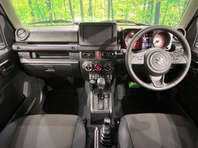 SUZUKI Jimny XC Green 2025′ EKALC