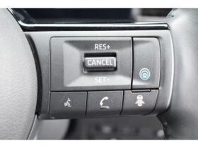 
									NISSAN Serena e-POWER Highway Star V Pearl White 2023′ EKAPZ full								