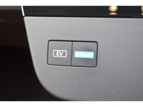 
									NISSAN Serena e-POWER Highway Star V Pearl White 2023′ EKAPZ full								
