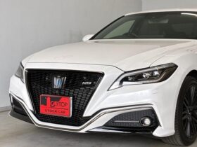 
									TOYOTA Crown RS Limited 2 Pearl White 2022′ EKE0G full								