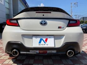 
									TOYOTA 86 RZ Pearl White 2023′ EKEMG full								