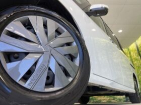 
									NISSAN Serena e-POWER XV Pearl White 2023′ EKENI full								