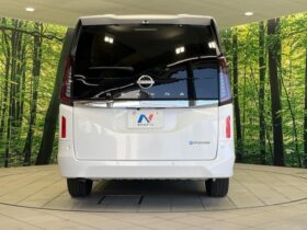 
									NISSAN Serena e-POWER XV Pearl White 2023′ EKENI full								