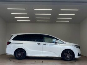 
									Honda Odyssey Absolute EX Pearl White 2021′ EKEVH full								