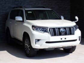 
									TOYOTA Land Cruiser Prado TX L Package Pearl White 2021′ EM71H full								