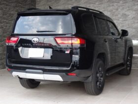 
									TOYOTA Land Cruiser Wagon GR Sport Diesel Turbo Black 2023′ EM72D full								