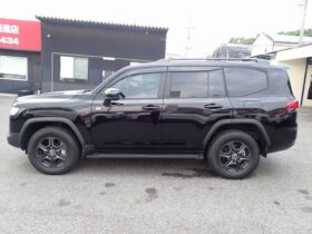 
									TOYOTA Land Cruiser Wagon GR Sport Diesel Turbo Black 2023′ EM72D full								