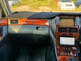 
									TOYOTA Celsior C Specification F Package Interior Selection Black 2003′ EMEZC full								