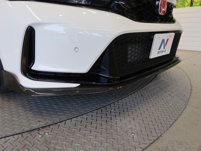 HONDA Civic Type R White 2024′ EMF2Z