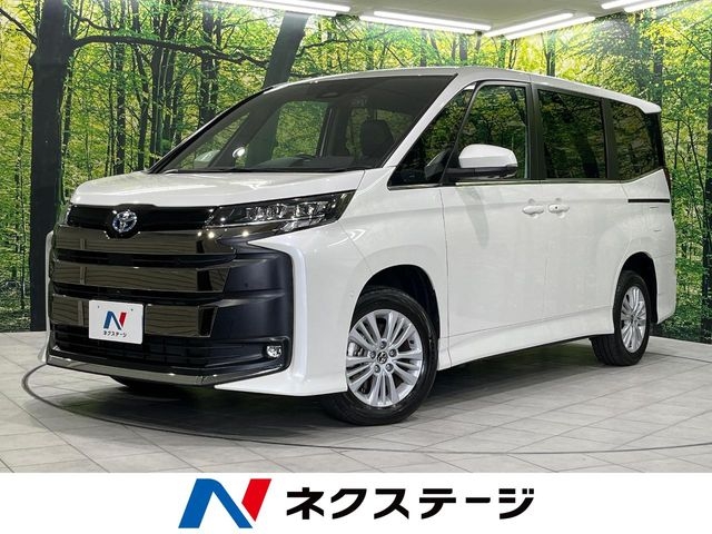 TOYOTA Noah S-Z Pearl White 2023′ EMFLK
