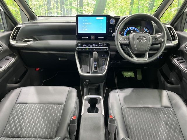 TOYOTA Noah S-Z Pearl White 2023′ EMFLK