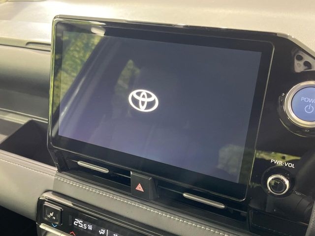 TOYOTA Noah S-Z Pearl White 2023′ EMFLK