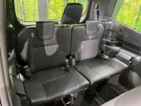 
									TOYOTA Noah S-Z Pearl White 2023′ EMFLK full								