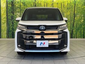 
									TOYOTA Noah S-Z Pearl White 2023′ EMG29 full								