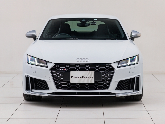 Audi TT Base Grade White 2020′ EMG7R