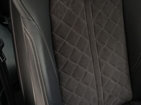 
									Audi TT Base Grade White 2020′ EMG7R full								