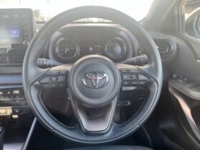 
									TOYOTA Yaris Hybrid Z Pearl White 2020′ EMINE full								