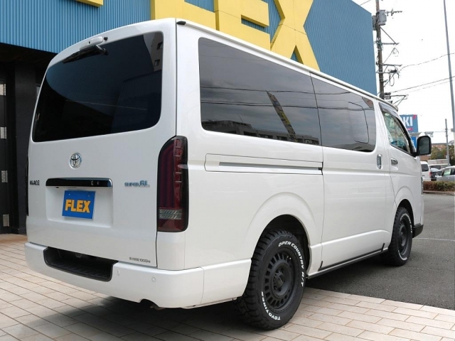 TOYOTA Hiace Van Super GL Dark Prime 2 Long Pearl White 2024′ EMIZ9