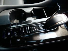 
									TOYOTA Crown Sport 2.5 Z 4WD Pearl White 2024′ EMJAE full								