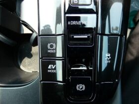 
									TOYOTA Crown Sport 2.5 Z 4WD Pearl White 2024′ EMJAE full								