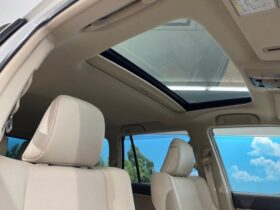 
									TOYOTA Land Cruiser Prado TX L Packet Matte Black Ed Pearl White 2023′ EOK3I full								