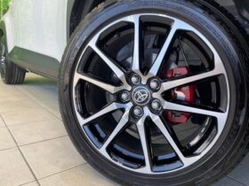 
									TOYOTA Yaris Cross GR Sport Pearl White 2024′ EOK3K full								