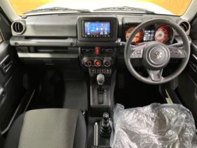 
									SUZUKI Jimny XC Beige 2025′ EOKMO full								
