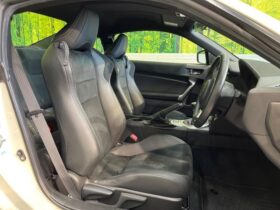 
									TOYOTA 86 GT Limited High Performance Packet Pearl White 2017′ EOKOT full								