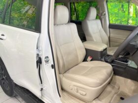 
									TOYOTA Land Cruiser Prado TX L Packet Matte Black Ed Pearl White 2023′ EOKS1 full								
