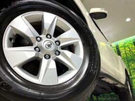 
									TOYOTA Land Cruiser Prado TX Pearl White 2022′ EOLAC full								