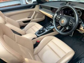 
									Porsche 911 Carrera White 2021′ EOLCM full								