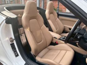 
									Porsche 911 Carrera White 2021′ EOLCM full								