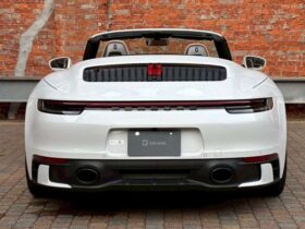 
									Porsche 911 Carrera White 2021′ EOLCM full								