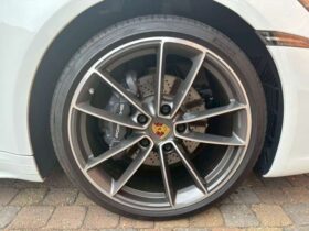 
									Porsche 911 Carrera White 2021′ EOLCM full								