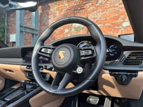 
									Porsche 911 Carrera White 2021′ EOLCM full								