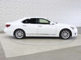 
									Lexus LS Version C Pearl White 2013′ EOLO1 full								