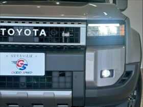 
									TOYOTA Land Cruiser Wagon VX Gray 2024′ EQPDJ full								