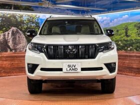 
									TOYOTA Land Cruiser Prado TX L Packet Matte Black Ed Pearl White 2023′ EQPNT full								