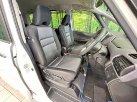
									NISSAN Serena e-POWER Highway Star V Pearl White 2020′ EQQ4K full								