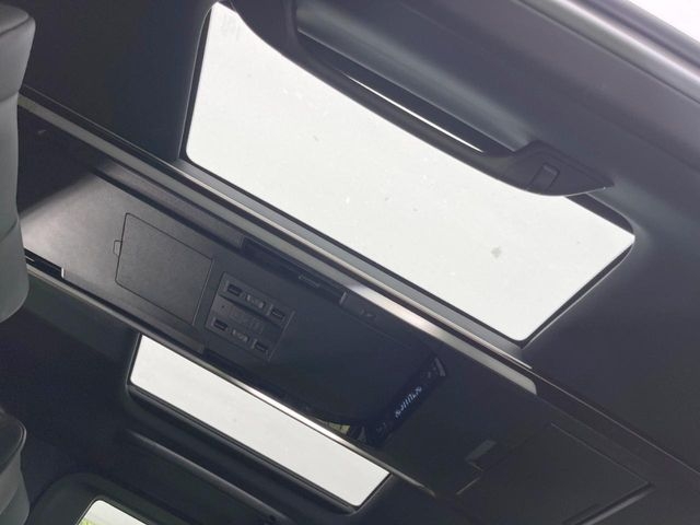 TOYOTA Alphard Z Pearl White 2023′ EQQK2