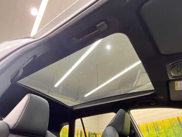 TOYOTA Corolla Cross Z Pearl White 2024′ EQR2V