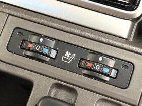 
									TOYOTA Land Cruiser Prado TX L Packet Matte Black Ed Pearl White 2023′ EQR4F full								