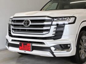 
									TOYOTA Land Cruiser Wagon ZX Pearl White 2024′ EQTFU full								